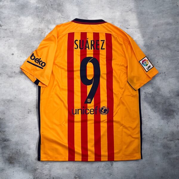 FC Barcelona 2015/16 Away Nike 9 Suarez