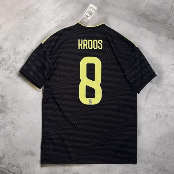 Real Madryt 2022/23 Third Adidas 8 Kroos