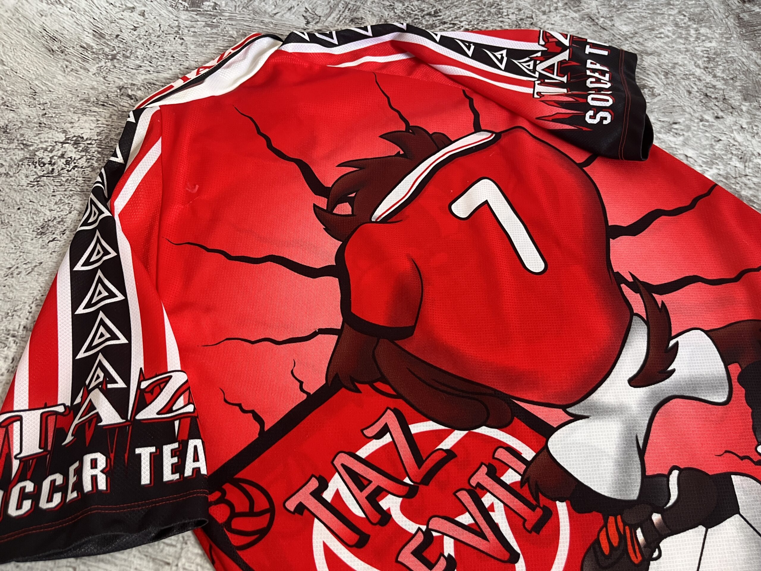Manchester United x Looney Tunes "Taz Devil" 1999 - obrazek 4