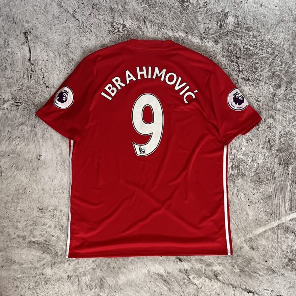 Manchester United 2016/17 Home Adidas 9 Ibrahimović