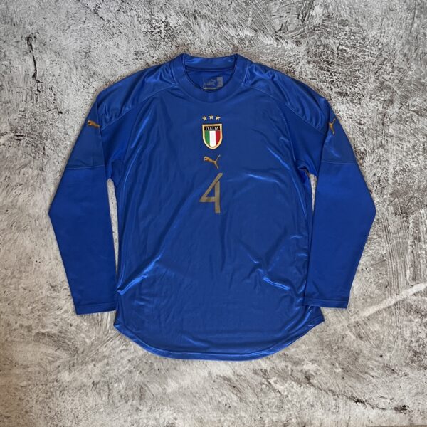 Włochy 2004 Home Puma Player Issue