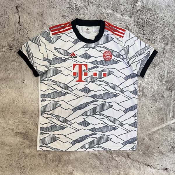 Bayern Monachium 2021/22 3rd Adidas 4 Süle