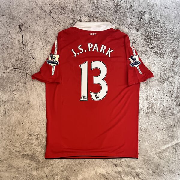 Manchester United 2010/11 Home Nike 13 J.S. Park