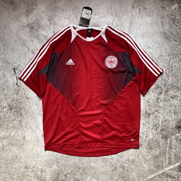 Dania 2004/05 Home Training Adidas