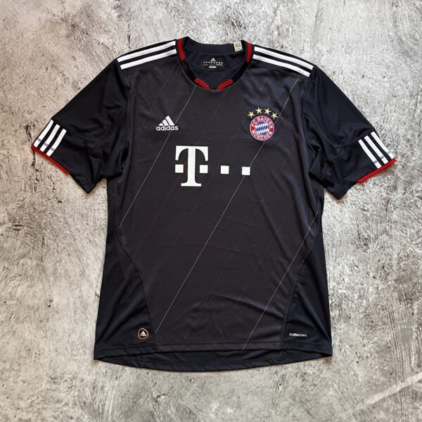 Bayern Monachium 2010/11 Third Adidas
